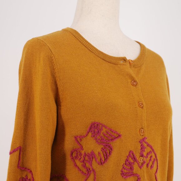 FIELD FLOWER ANTHROPOLOGIE Whimsical Embroidered Cardigan Sweater Size SP - Picture 3 of 6